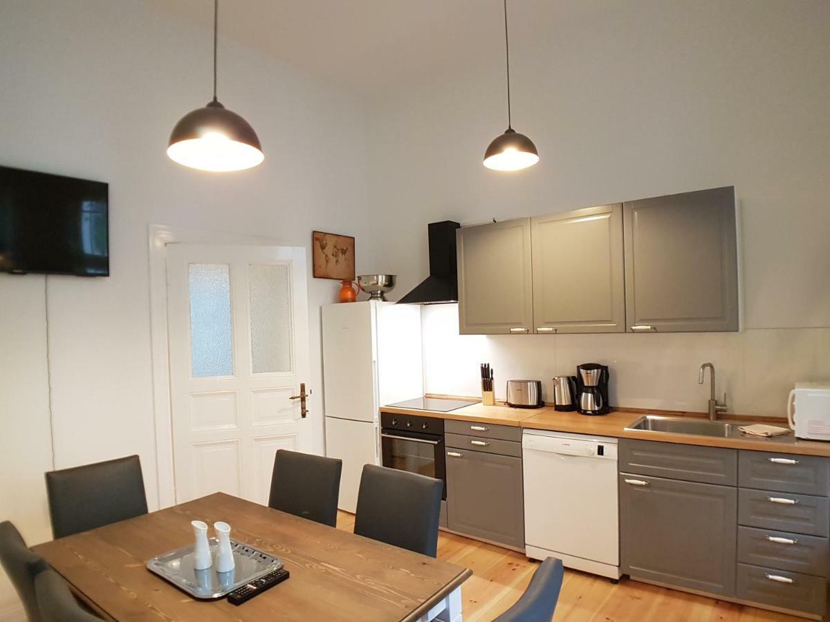 Lang Re By Rockchair Apartments L Superhost Status L 2 Bedrooms Boxspringbeds In City Center - Cozy Family & Business Flair Welcomes You! Berlin Ngoại thất bức ảnh