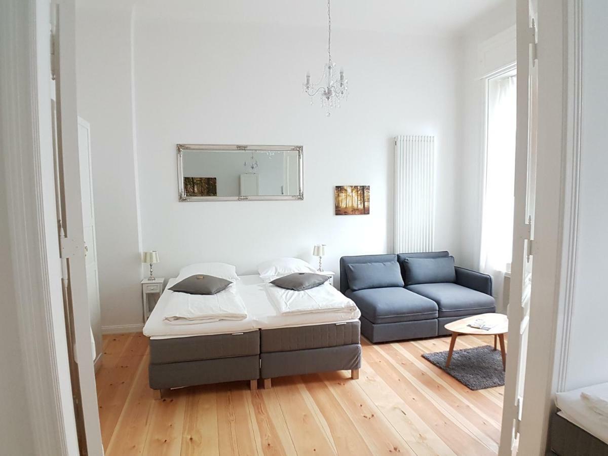 Lang Re By Rockchair Apartments L Superhost Status L 2 Bedrooms Boxspringbeds In City Center - Cozy Family & Business Flair Welcomes You! Berlin Ngoại thất bức ảnh